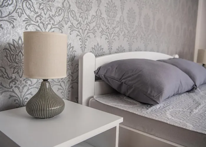 Stella Modern Apartment 2